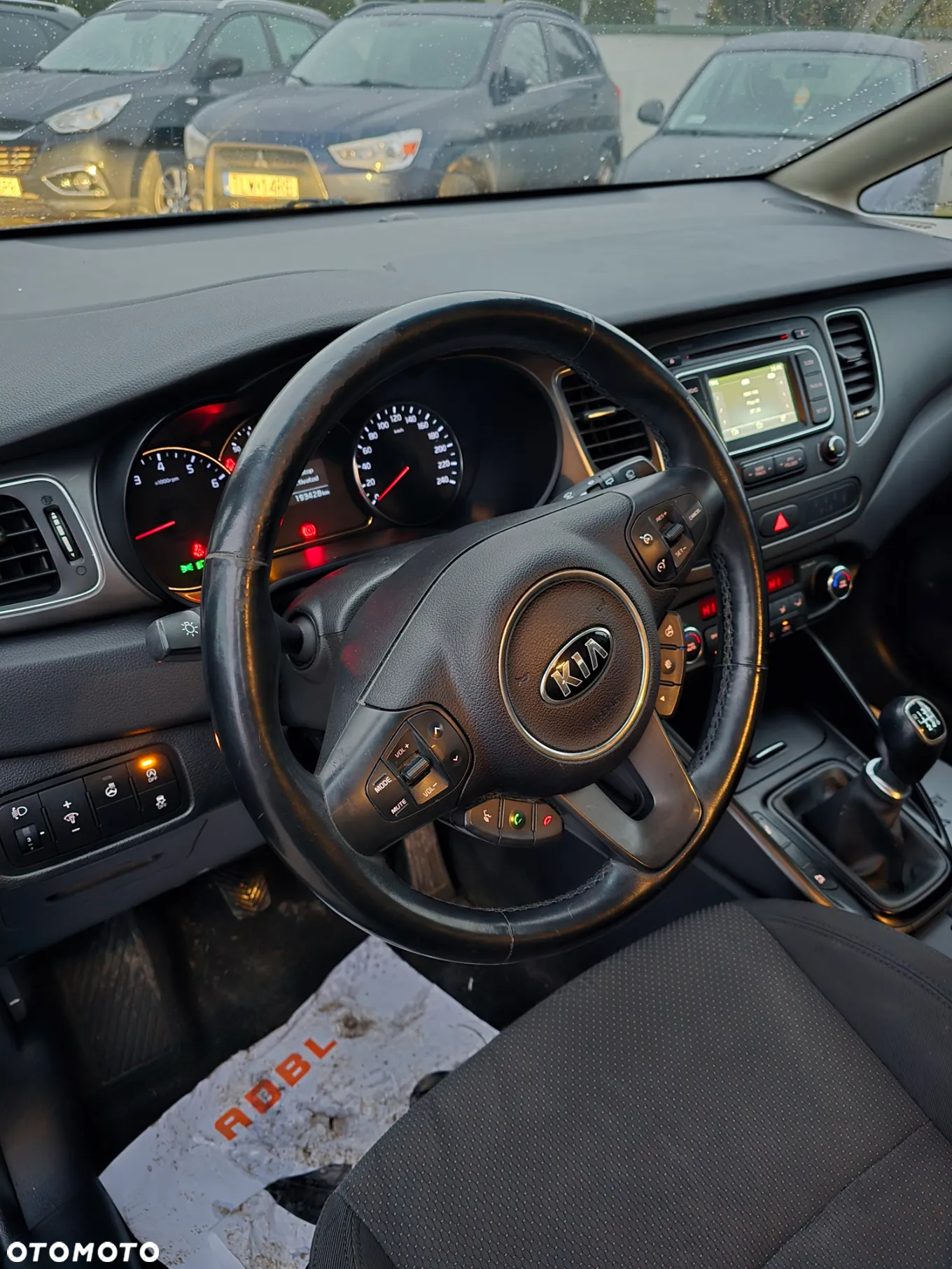 Kia Carens 1.6 GDI Edition 7 - 10