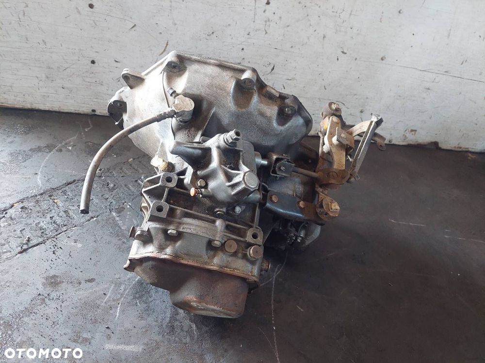 SKRZYNIA BIEGÓW OPEL VECTRA B VECTRA C 1.8 16V F17C374 - 3