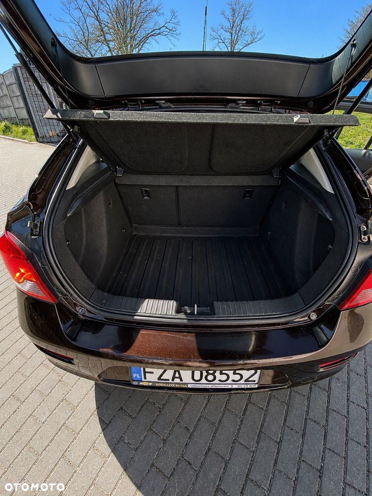Chevrolet Cruze 1.6 LS+ - 11