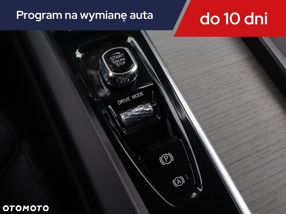 Volvo V60 Cross Country - 18