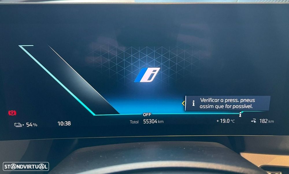 BMW iX xDrive 40 Pack Desportivo - 47