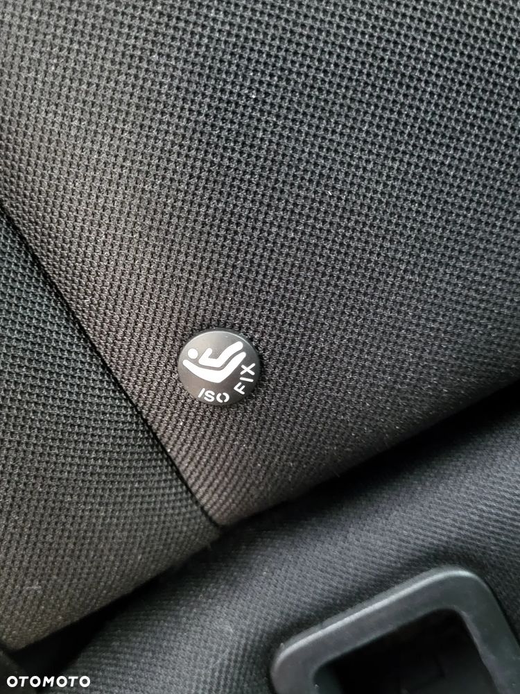 Renault Clio 1.2 16V 75 LIMITED - 32