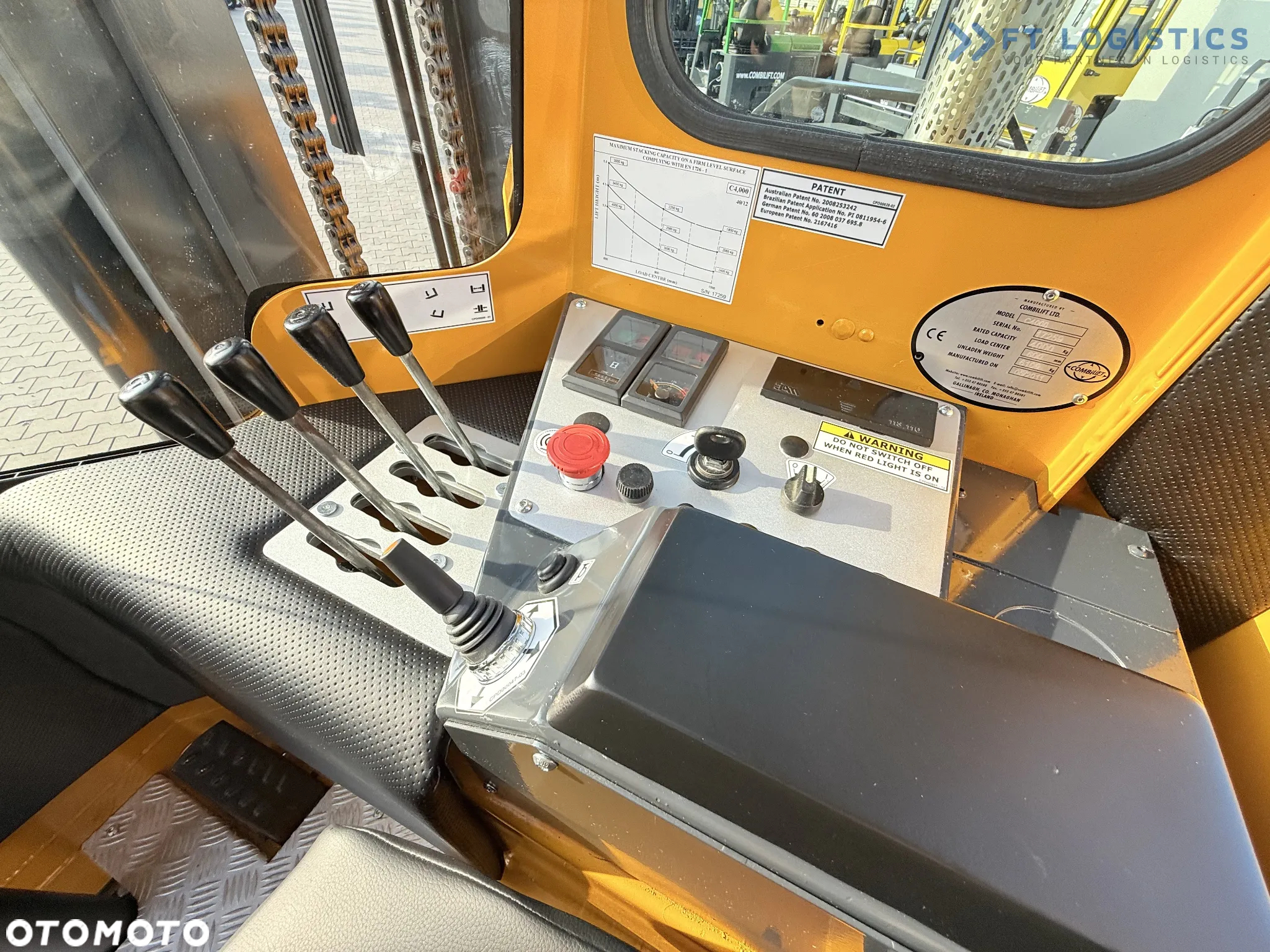 Combilift WÓZEK CZTEROKIERUNKOWY - WIELOKIERUNKOWY C4000 / GAS / DUPLEX 4500MM /JEDYNE 6604 MOTOGODZIN /  PRZESUW WIDEŁ / PEŁNA KABINA / STAN IDEALNY / Szeroka oferta wózków czterokierunkowych i bocznych, dopasowanych do różnorodnych potrzeb i zastosowań - 19