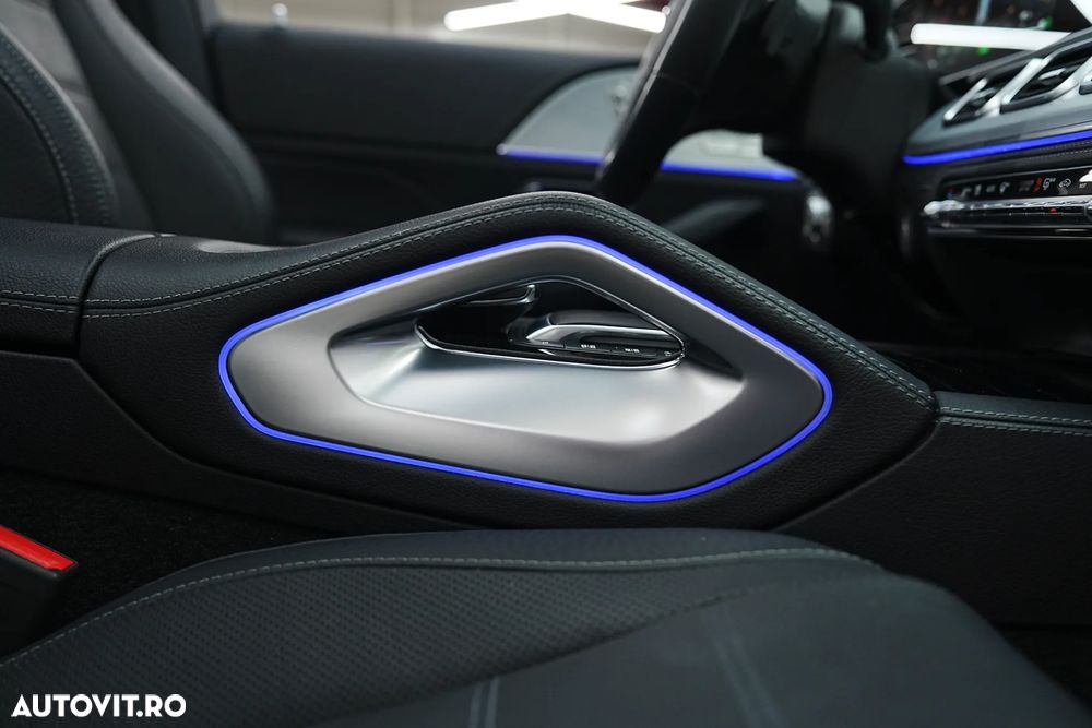 Mercedes-Benz GLE Coupe 350 de 4Matic 9G-TRONIC AMG Line - 36