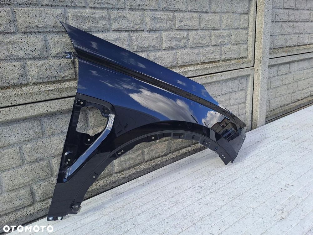 LYNK  C0 O1 17- BŁOTNIK PRZEDNI PRAWY - 3