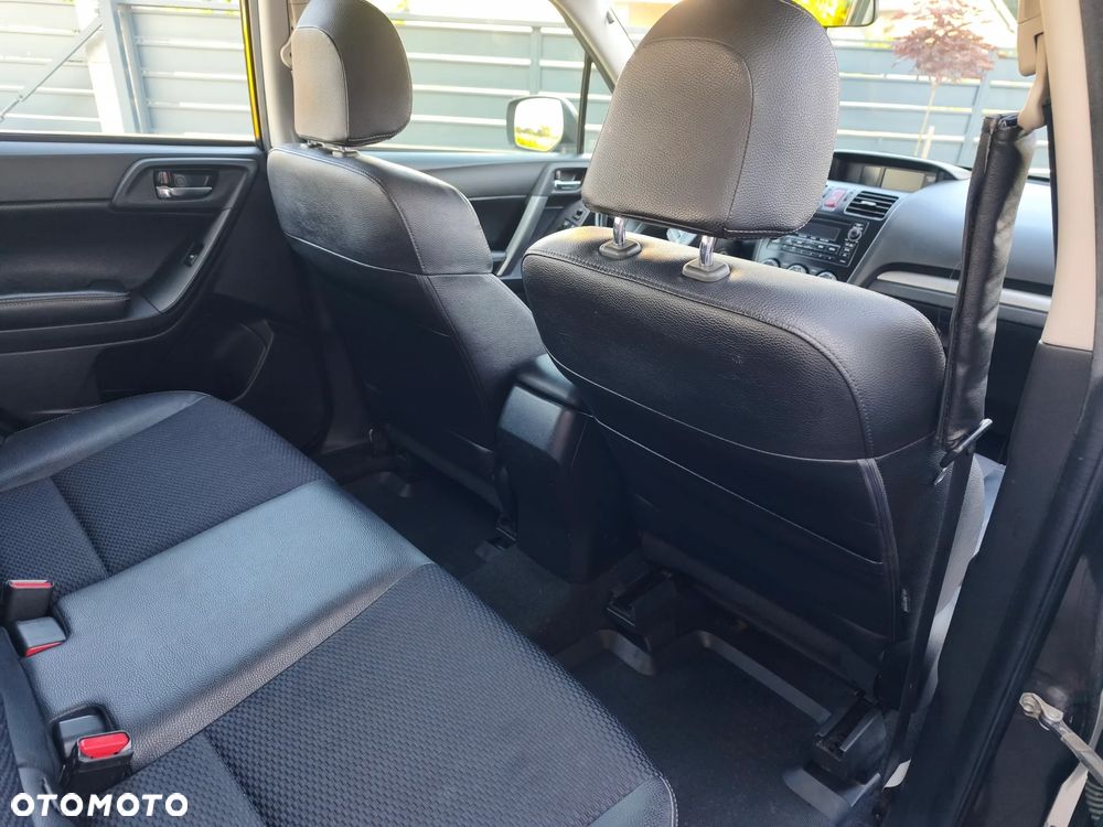 Subaru Forester 2.0XT Comfort Lineartronic - 22