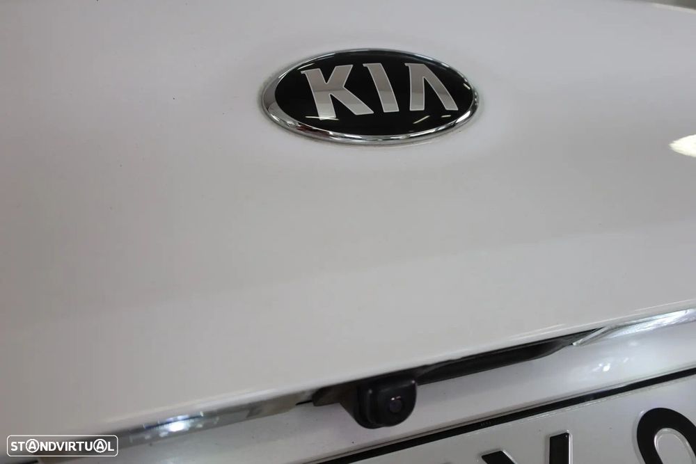 Kia Ceed 1.4 T-GDI TX+SRF 7DCT - 23