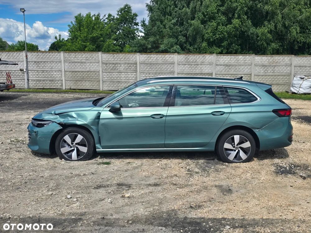 Volkswagen Passat 2.0 TDI EVO Essence DSG - 4