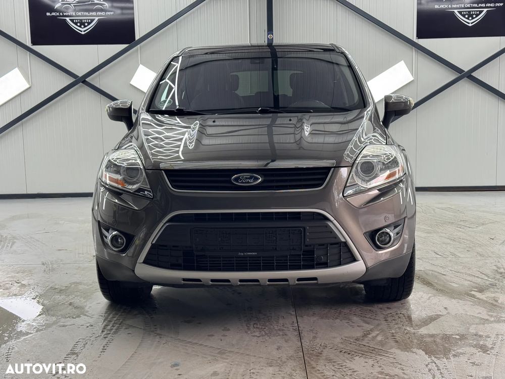 Ford Kuga 2.0 TDCi Powershift 4WD Titanium - 2