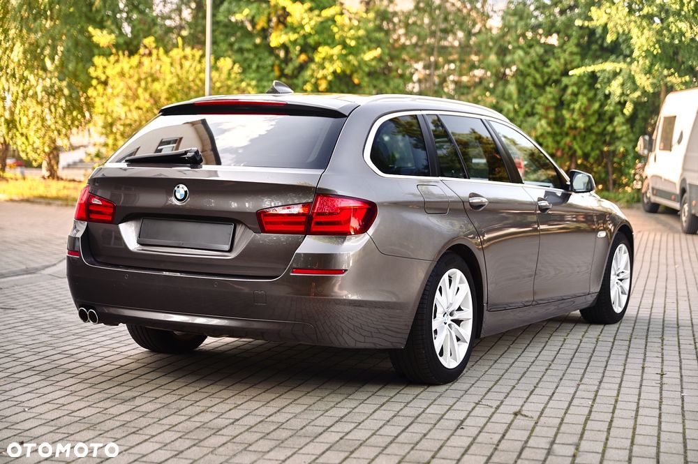 BMW Seria 5 520d - 17