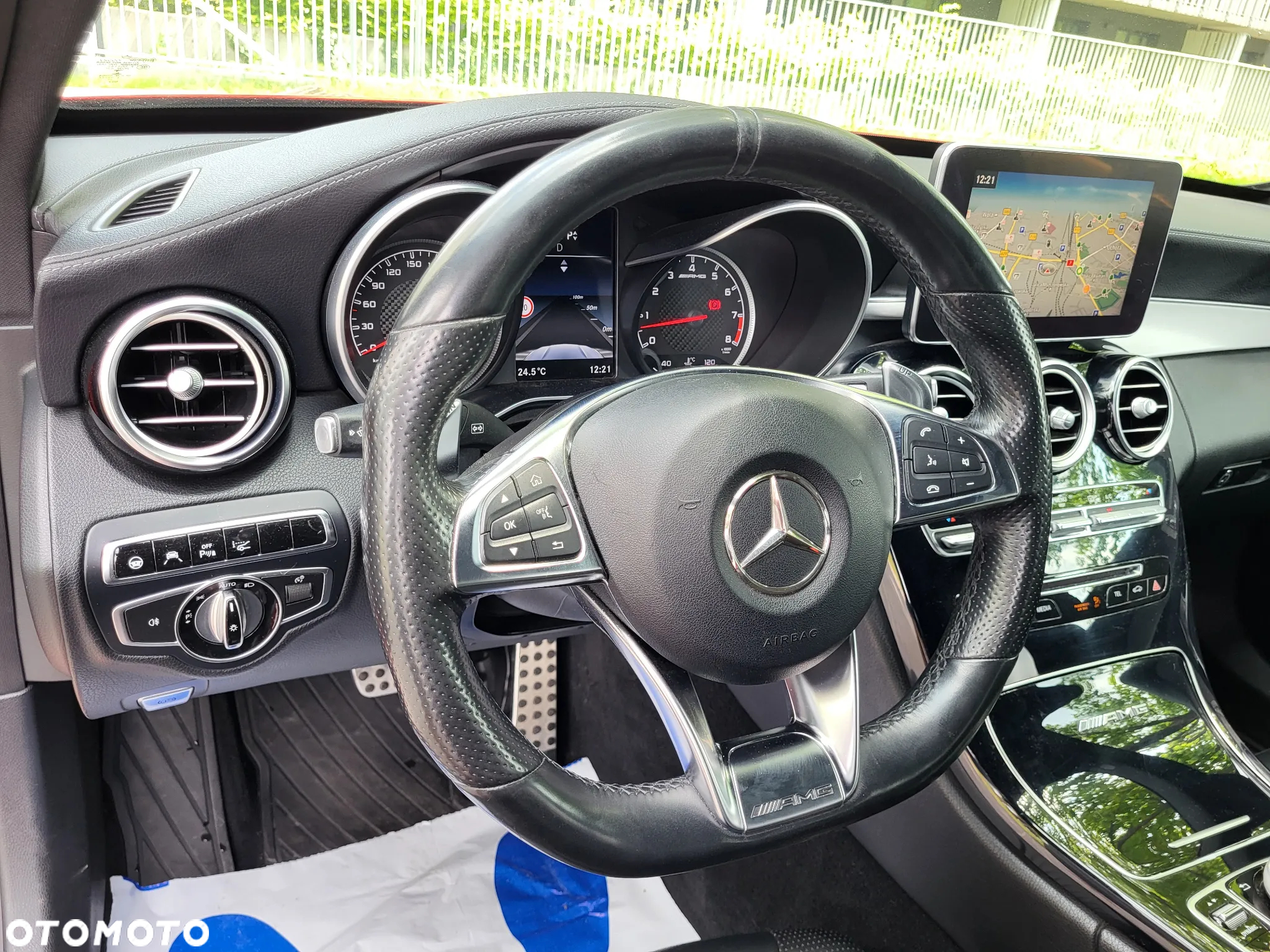 Mercedes-Benz Klasa C AMG 63 - 7