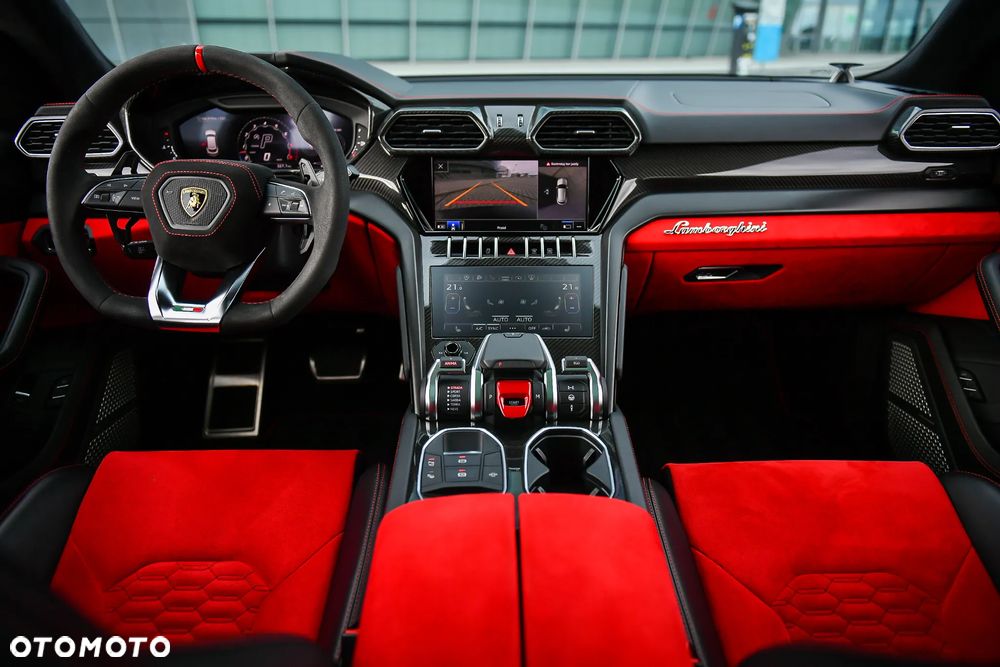 Lamborghini Urus Standard - 20