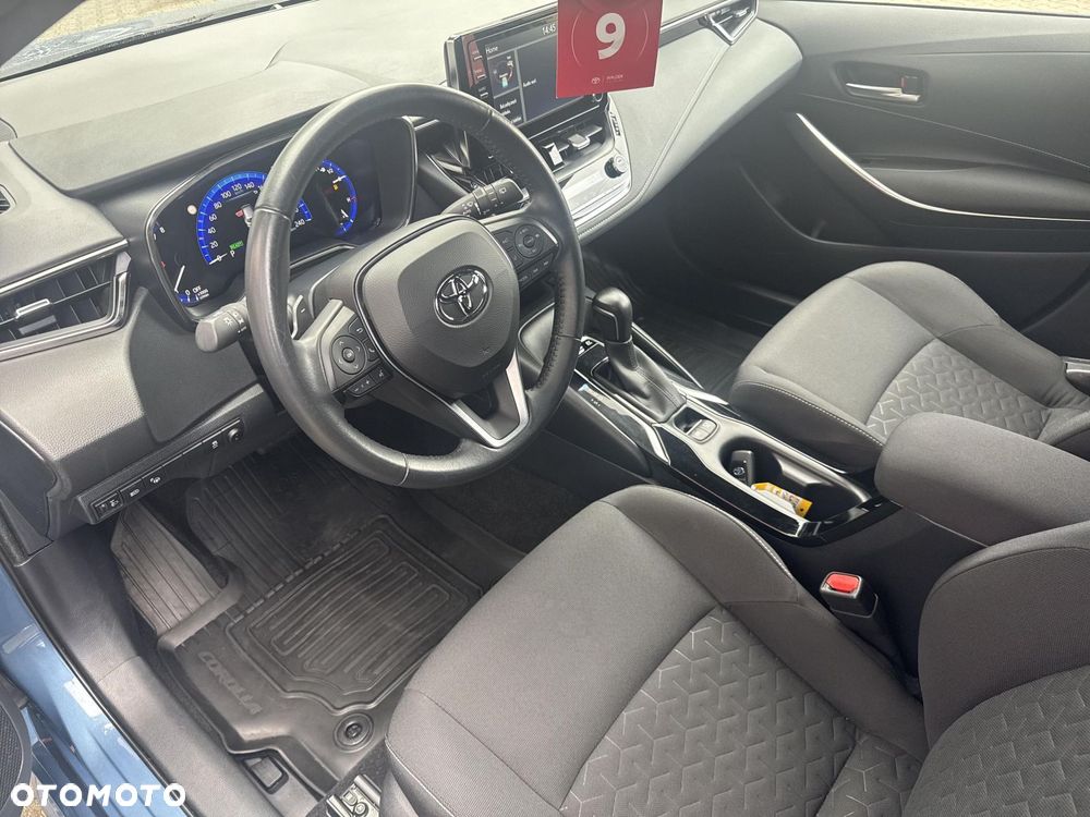 Toyota Corolla 2.0 Hybrid Comfort - 9