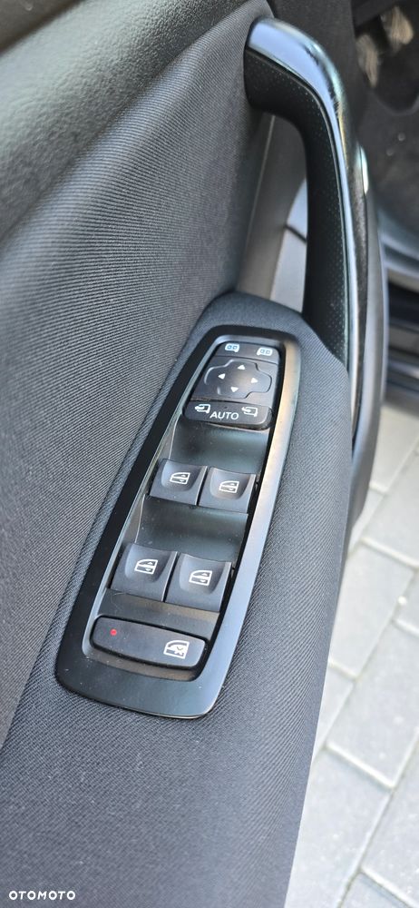 Renault Megane 1.5 dCi Limited - 9
