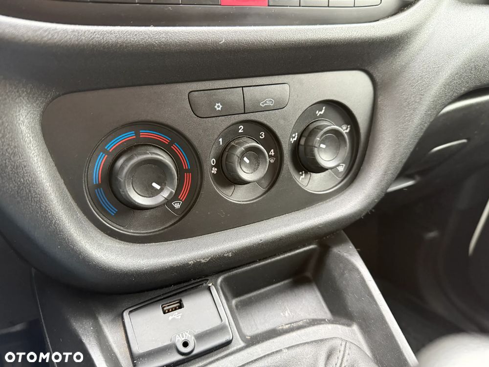 Fiat Doblo - 14