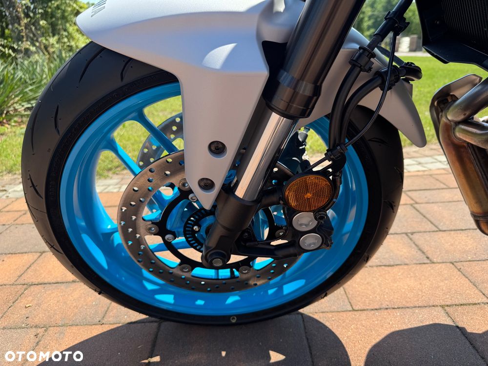 Yamaha MT - 10
