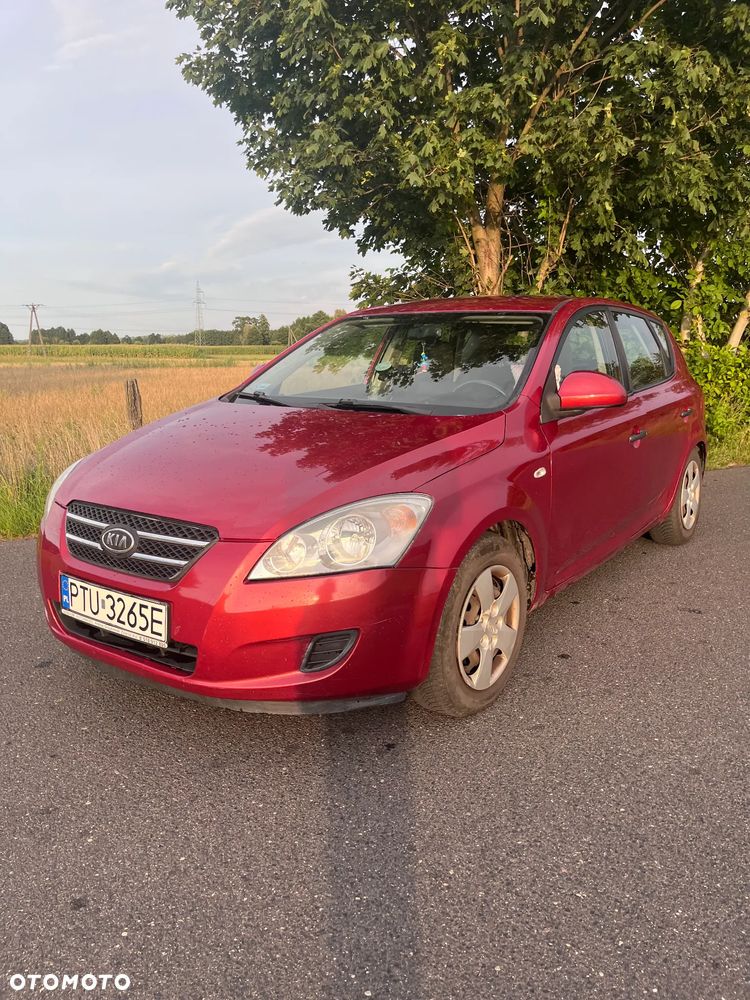 Kia Ceed - 2