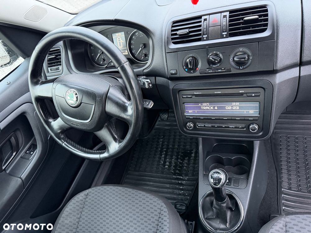 Skoda Roomster 1.2 TSI - 25