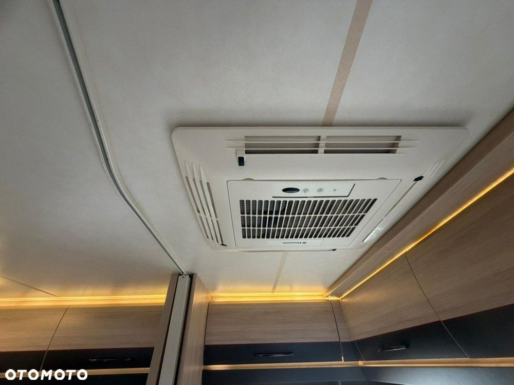 Hobby De Luxe 545 KMF - 13