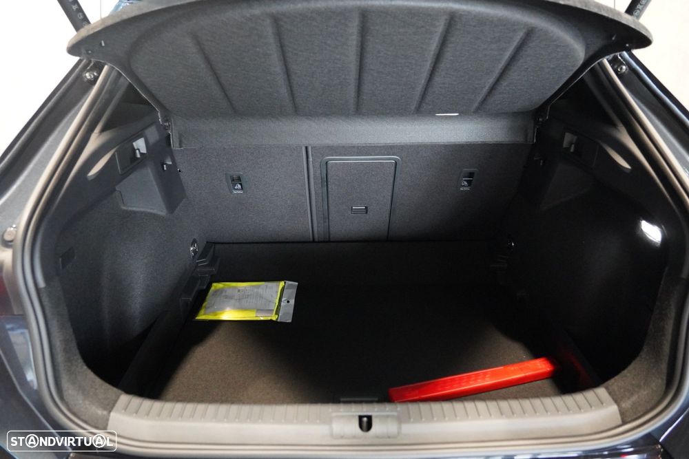 Cupra Formentor 1.5 eTSI DSG - 46