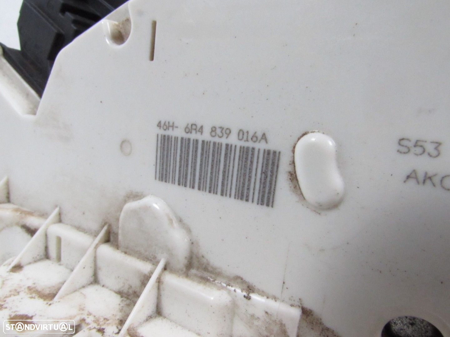 Fecho da porta Direito/Trás Seminovo/ Original VW POLO (6R1, 6C1) 6R4839016A - 4