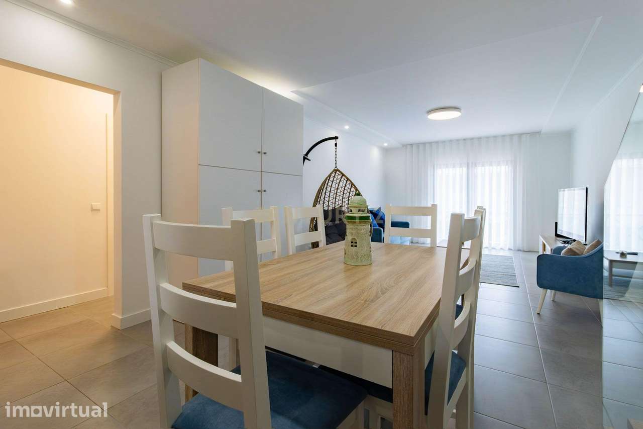 Apartamento T2 Duplex com Vista Mar e Garagem Privada – Pedra do Ouro, - Grande imagem: 5/26