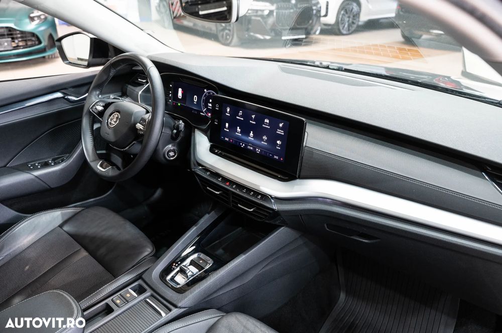 Skoda Octavia 2.0 TDI DSG Style - 29