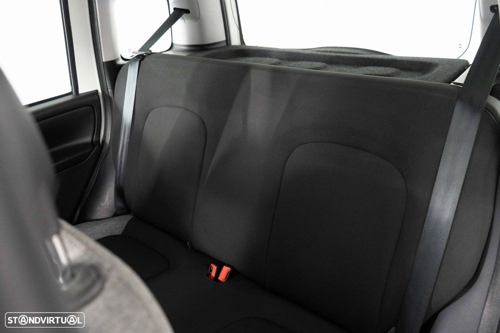 Fiat Panda 1.0 Hybrid City Life - 11