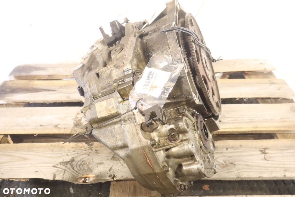 SKRZYNIA BIEGÓW AUTOMAT  OPEL INSIGNIA A 2.0 55561549 - 3
