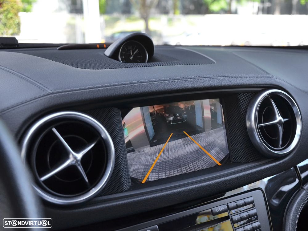 Mercedes-Benz SL 350 Standard - 17