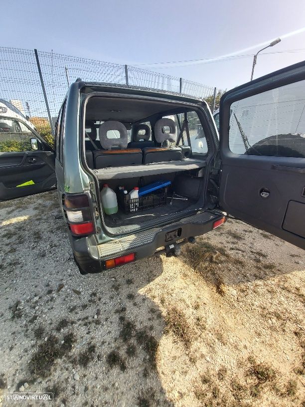 Mitsubishi Pajero 2.5 TDi GLX - 2