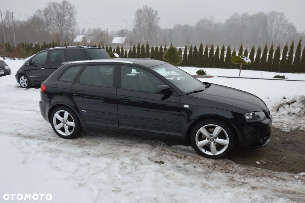 Audi A3 Sportback 2.0 TDI DPF S line Sportpaket plus - 4