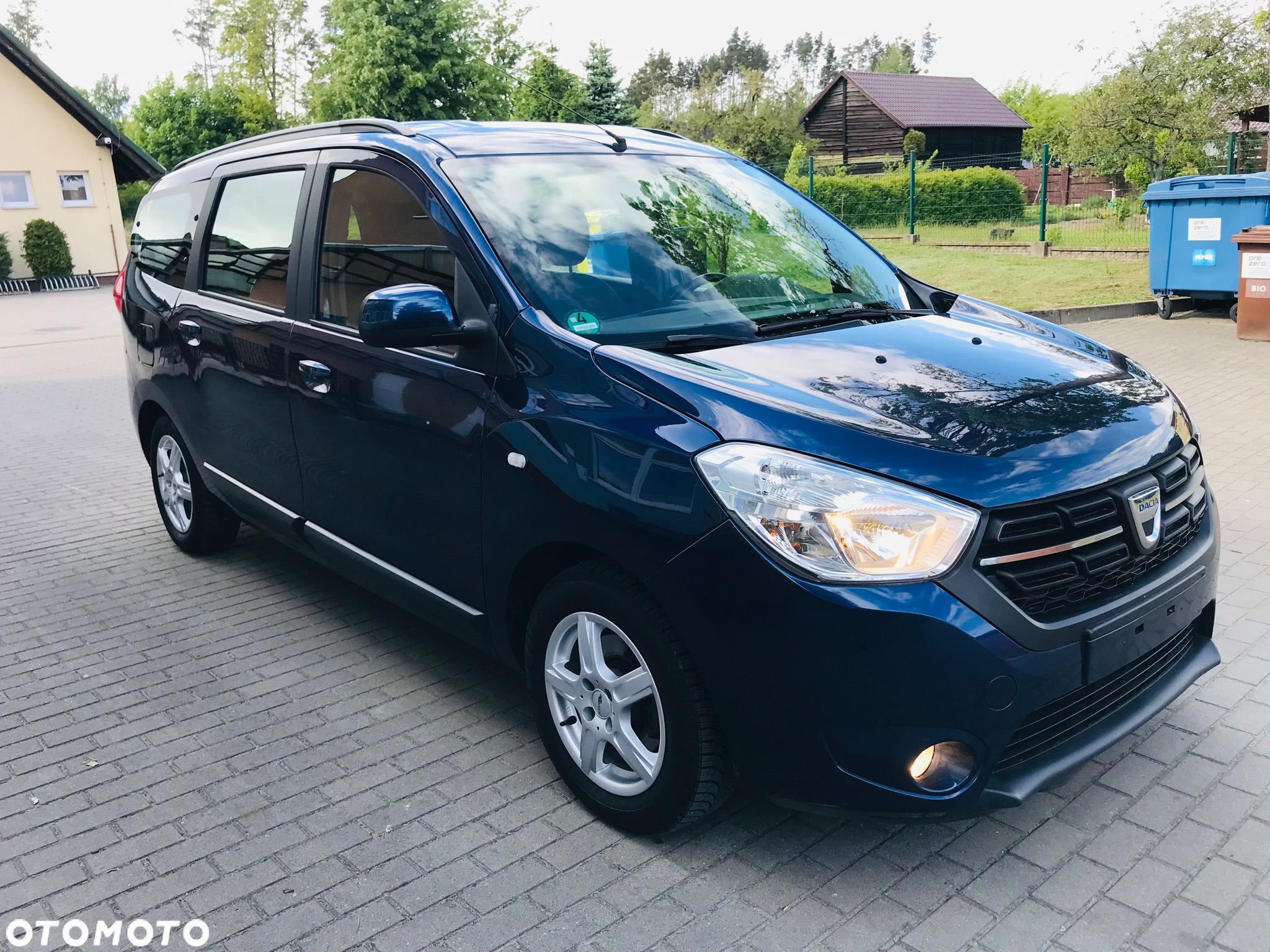 Dacia Lodgy 1.2 TCe Laureate - 1