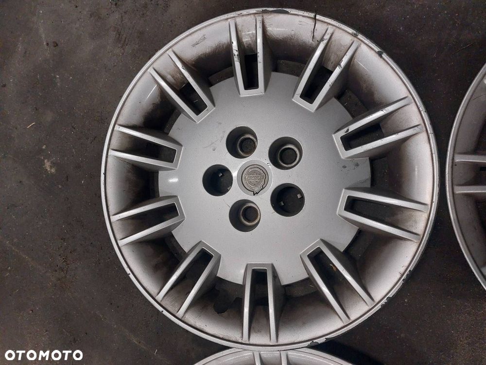 KOŁPAK 17" 5x115 4 SZT CHRYSLER 300C I OUQ19TRMAA - 5