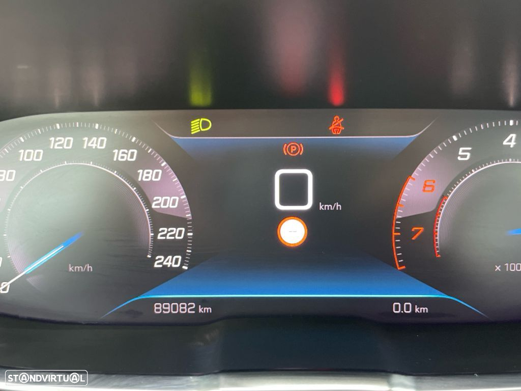 Peugeot 3008 1.2 PureTech Active Pack - 9