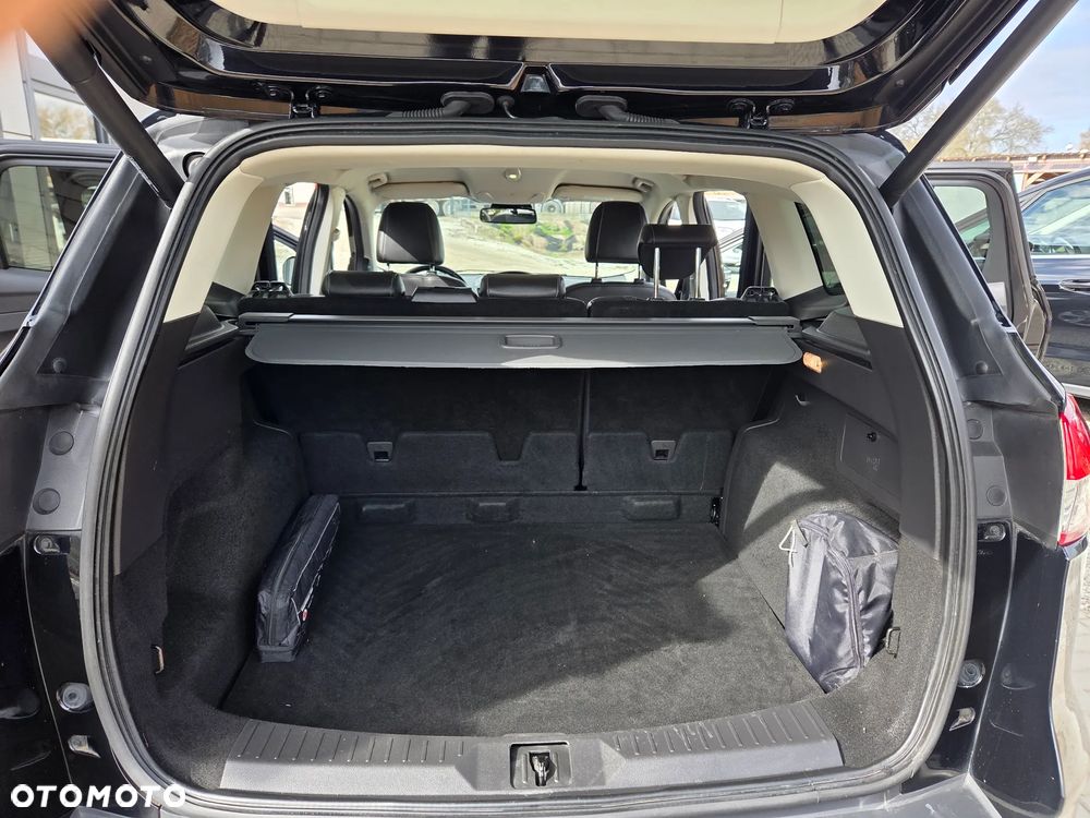 Ford Kuga 2.0 TDCi 4x4 Titanium - 17