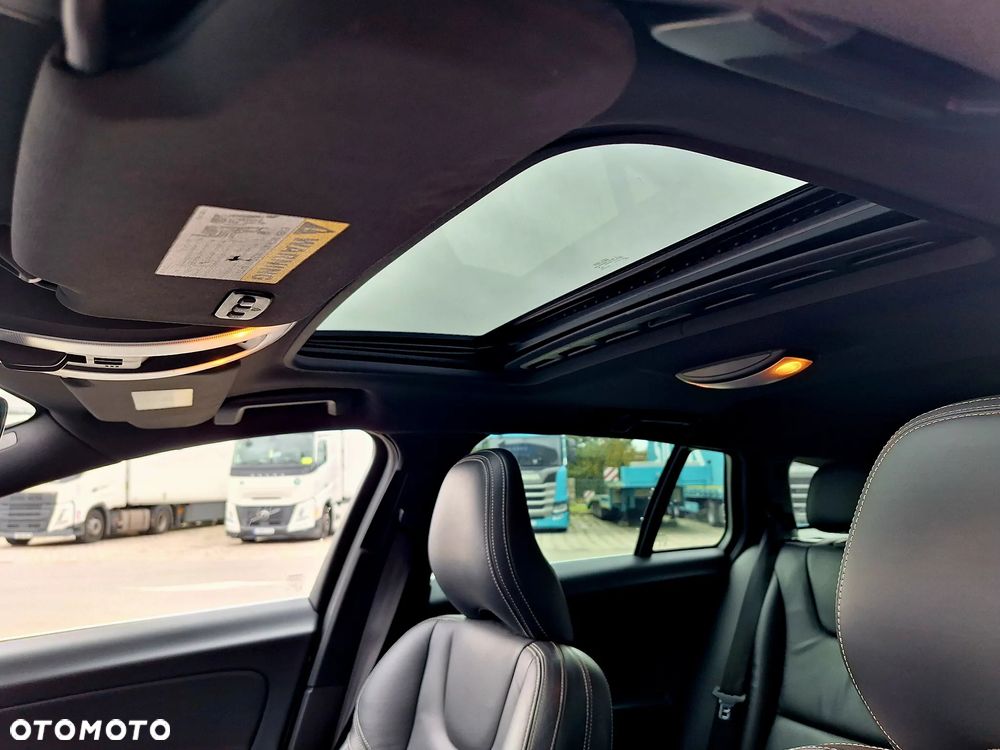 Volvo V60 T5 Drive-E Summum - 21
