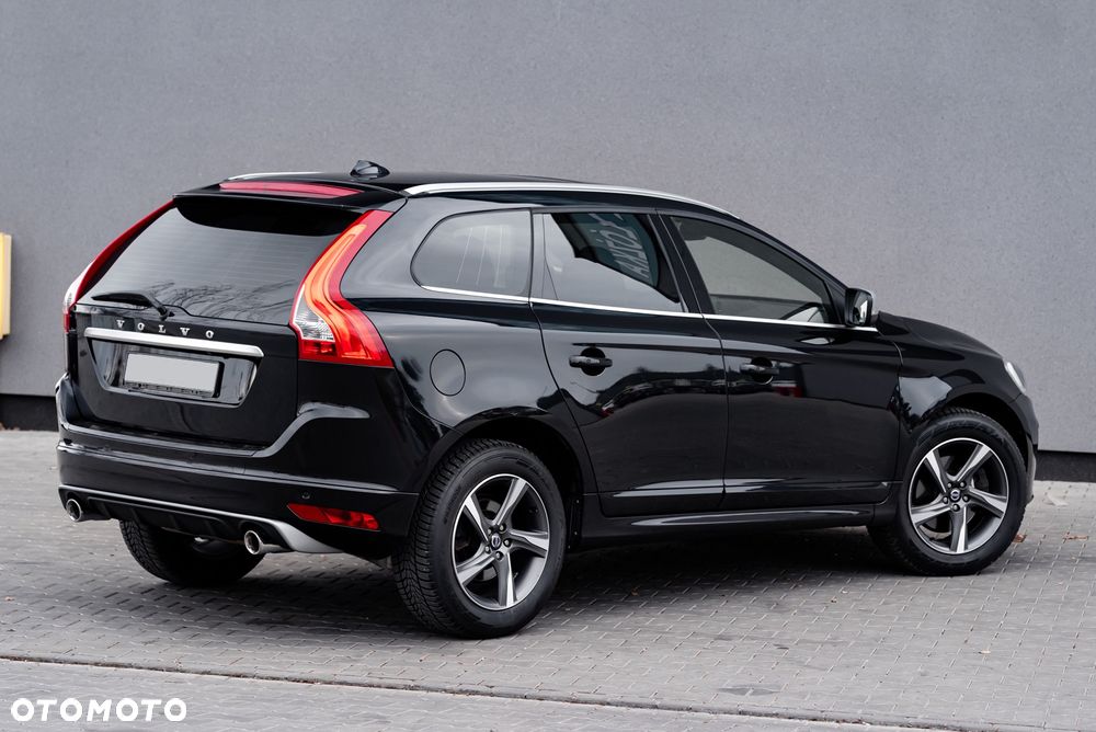 Volvo XC 60 D4 AWD Geartronic Summum - 11