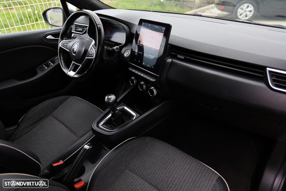 Renault Clio 1.0 TCe Exclusive - 16