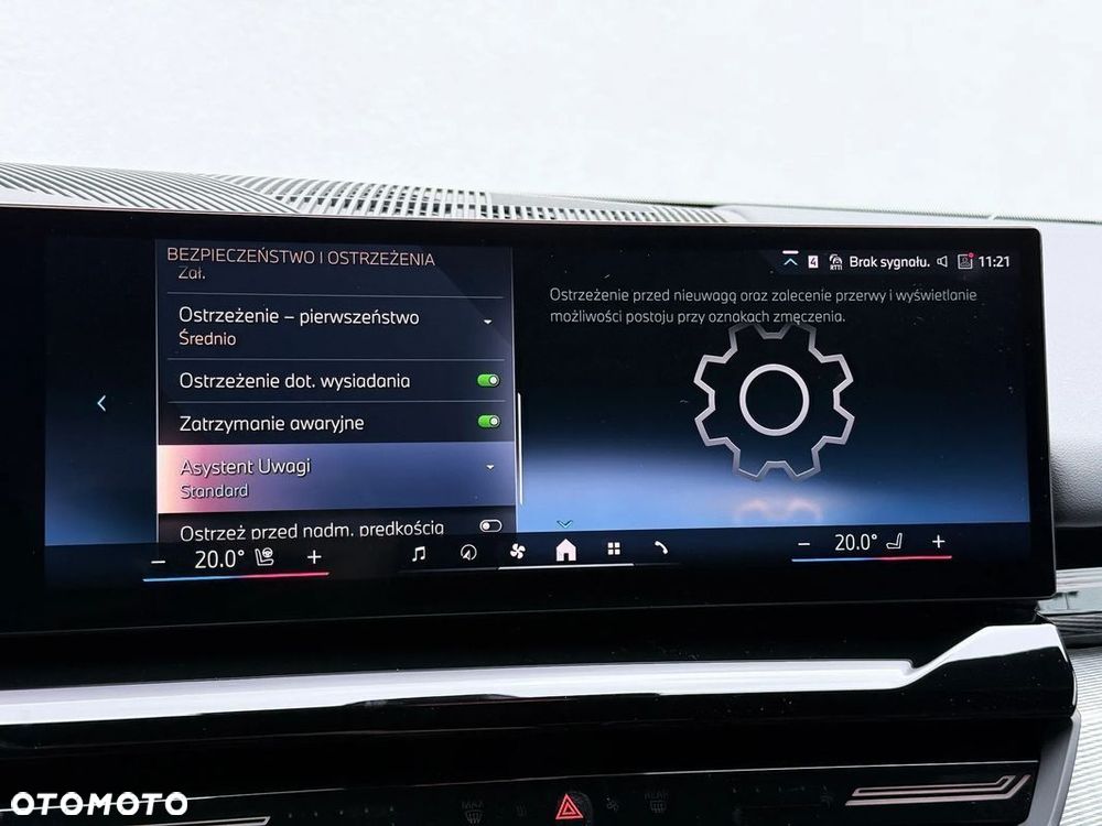 BMW Seria 5 520d xDrive - 34