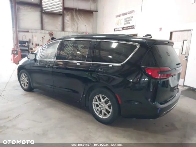Chrysler Pacifica - 26