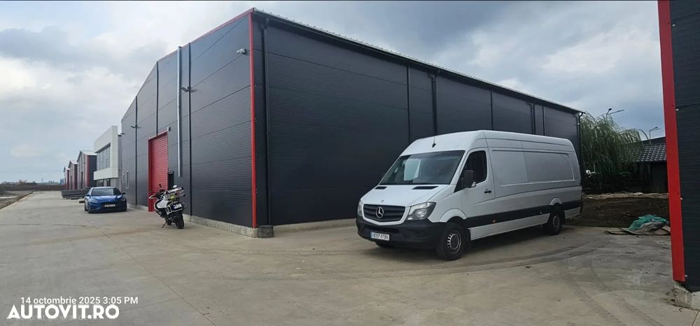 Mercedes-Benz Sprinter - 2