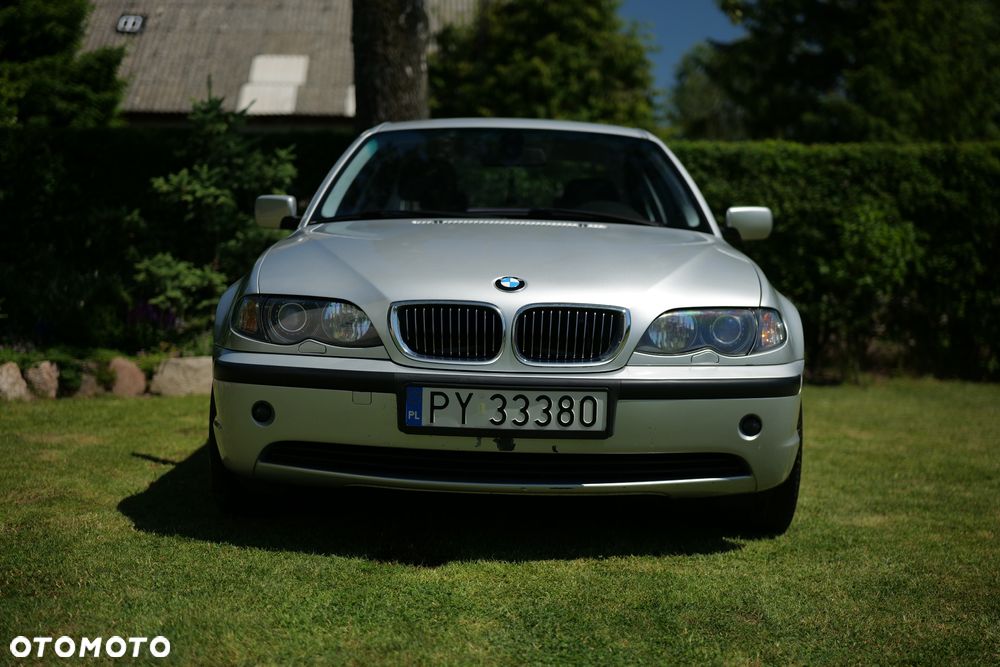 BMW Seria 3 320i - 2