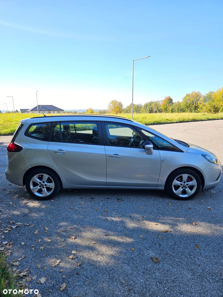 Opel Zafira - 6