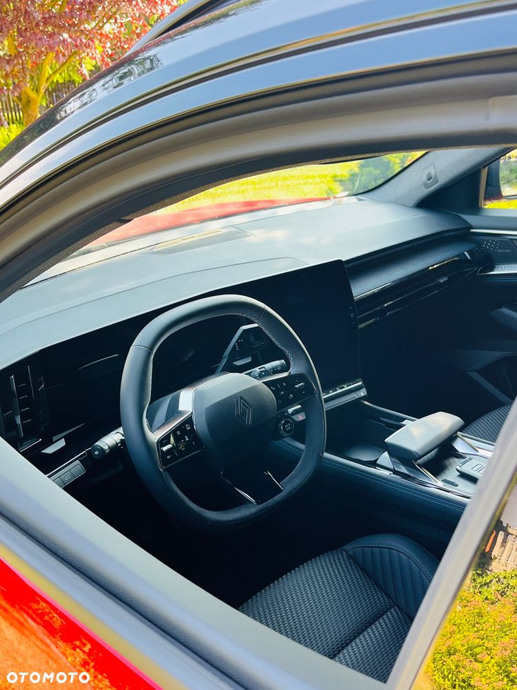 Renault Austral 1.3 TCe mHEV Iconic esprit Alpine - 25