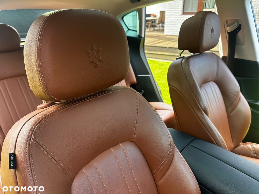 Maserati Levante - 15