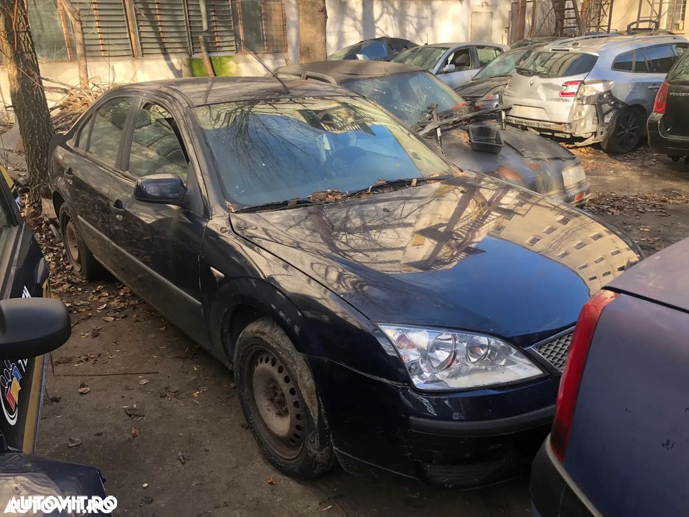 Aripa dreapta fata Ford Mondeo MK3 albastru - 1