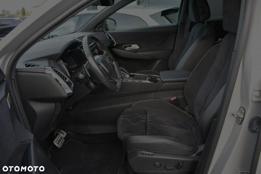 DS Automobiles DS 7 Crossback 2024