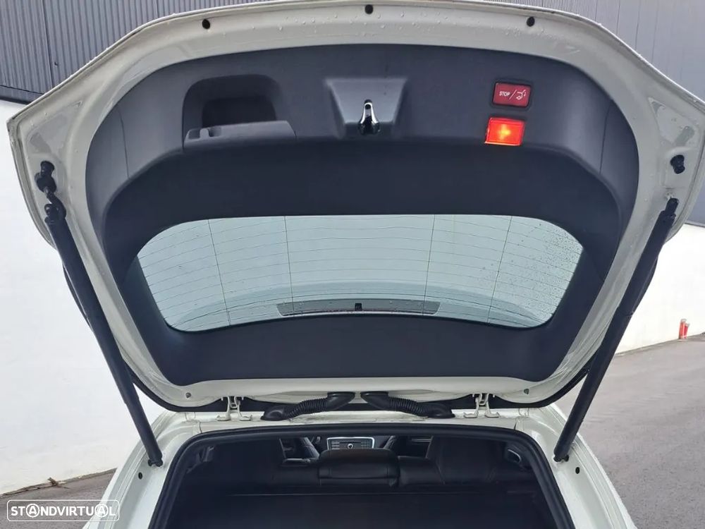 Mercedes-Benz CLA 45 AMG Shooting Brake 4-Matic - 32