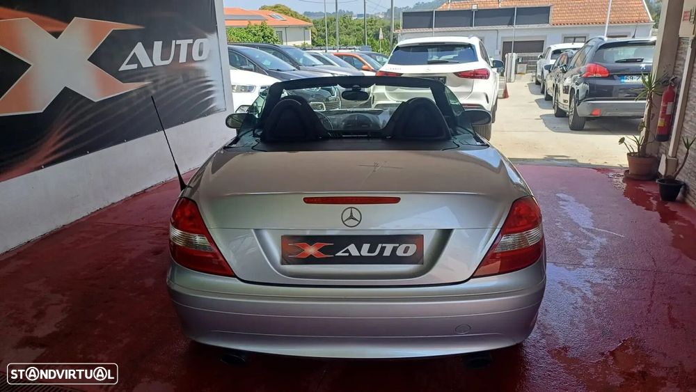 Mercedes-Benz SLK 200 - 9